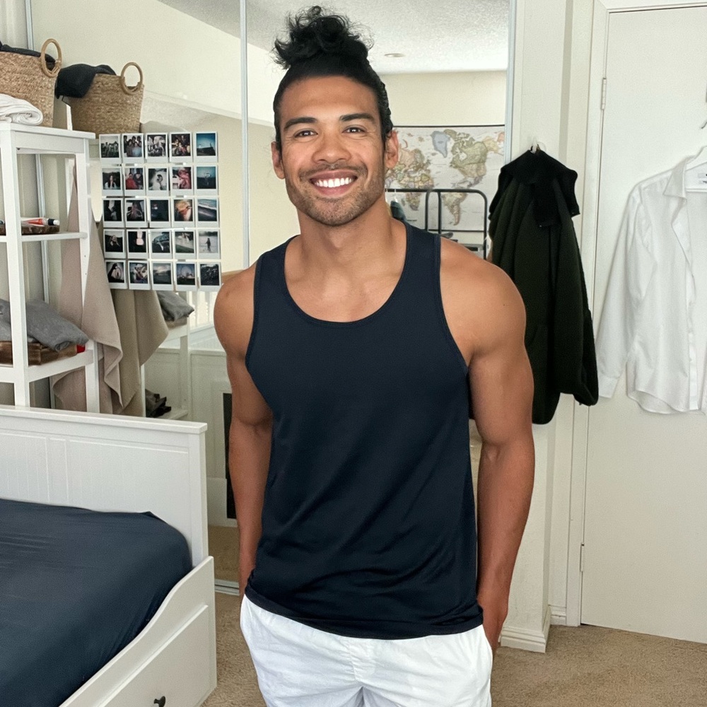 LULULEMON • Men’s Vented Tank Top (Newer model), Medium